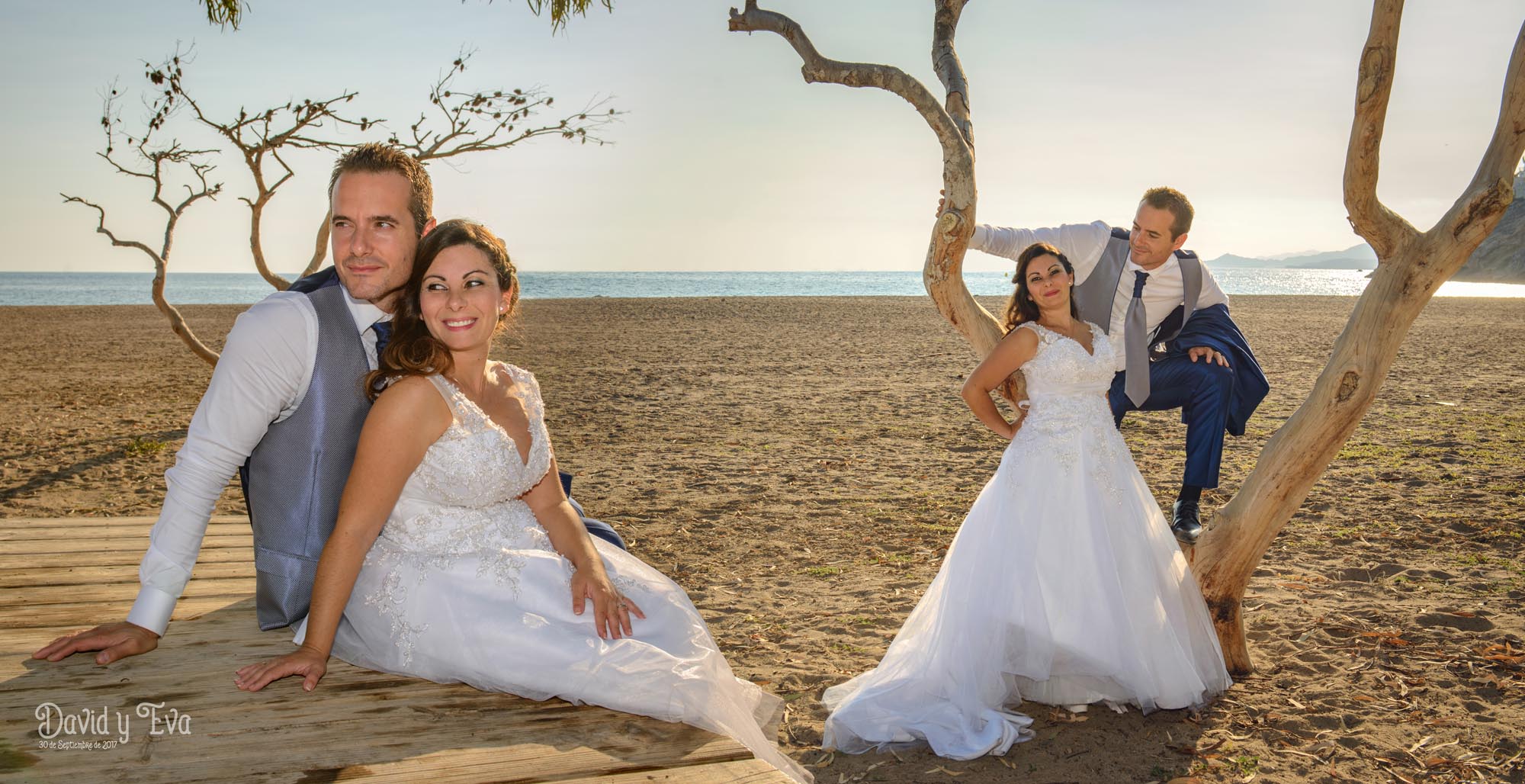 David y Eva, boda civil en restaurante Ágora, playa de Mazarrón.